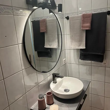 Ambiente C2 - Moderne Mit Terrasse In * Loèche-les-Bains